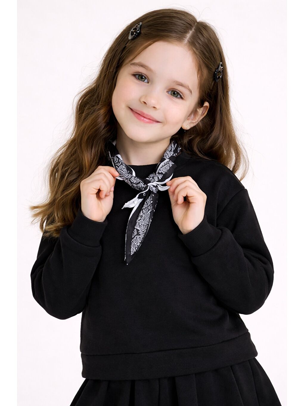 Siyah Fular Detaylı Badili Etekli Kız Çocuk 2li Takım 23532-3