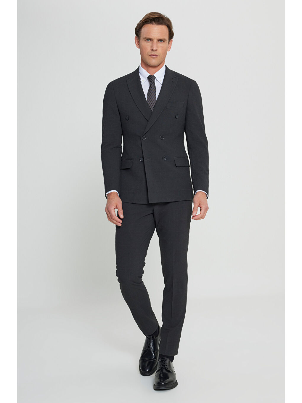 Erkek Antrasit-Kahverengi Ekstra Slim Fit Dar Kesim Kırlangıç Yaka Kapak Cepli Gofre Desenli Esnek-1