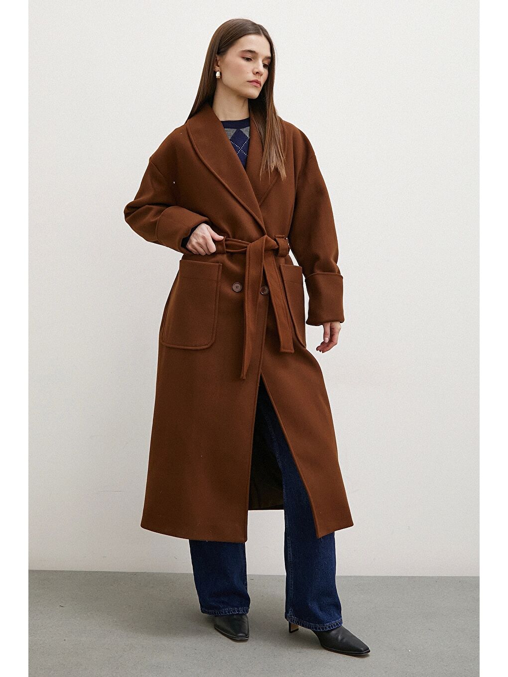 Karışık Kuşaklı Şal Yaka Kaban Kahve