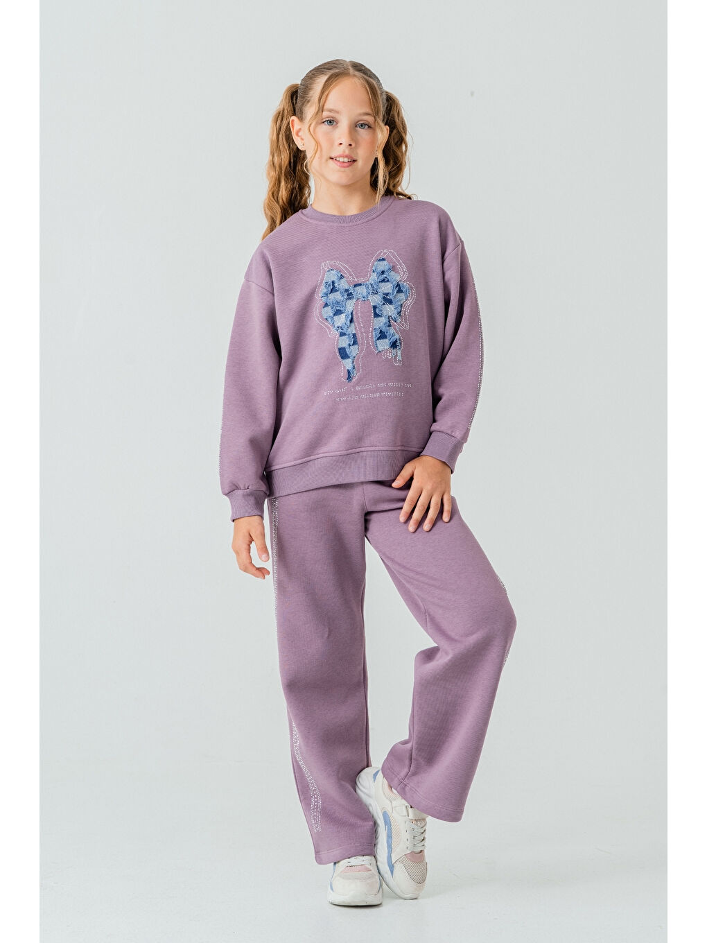 Mor Kız Çocuk Fiyonk Nakışlı Taşlı 3 İplik Kalın Kışlık Eşofman Takımı Ak4222