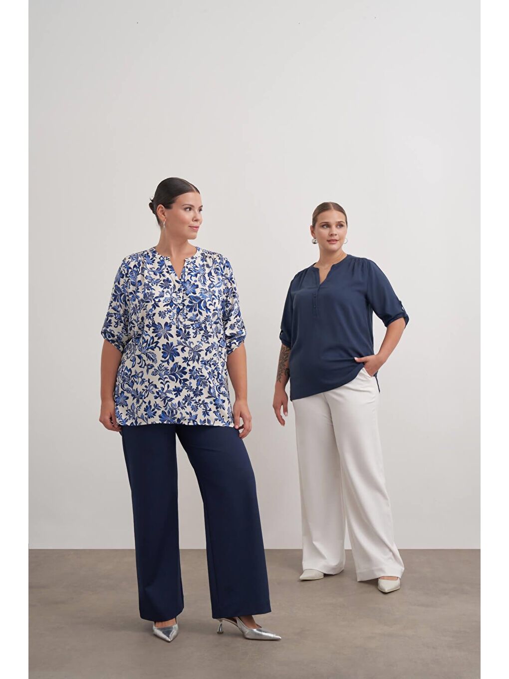 Mavi Viskon Kıvrık Kollu Bluz-4