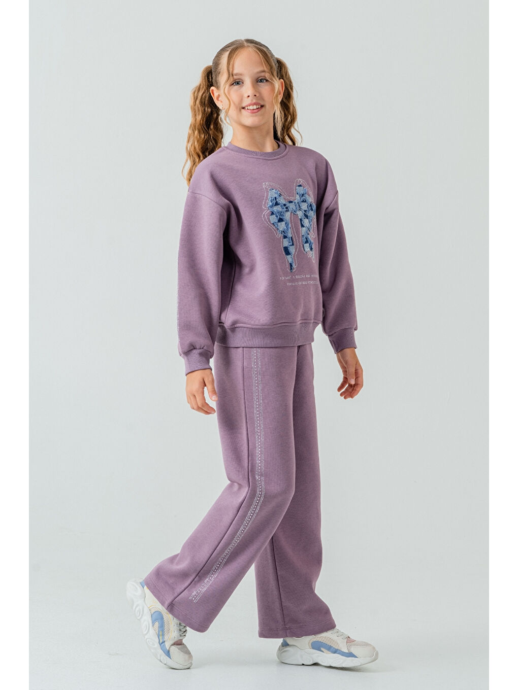 Mor Kız Çocuk Fiyonk Nakışlı Taşlı 3 İplik Kalın Kışlık Eşofman Takımı Ak4222-2