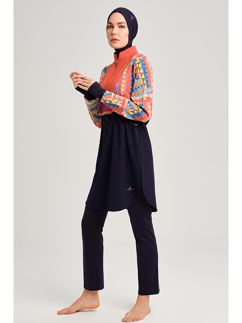 Anadolu Koleksiyonu Desenli Jileli Lacivert 5 Parça Tam Tesettür Mayo Takımı 3078-2