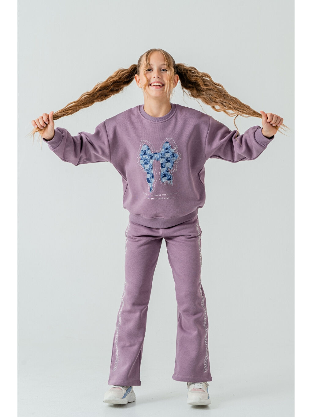 Mor Kız Çocuk Fiyonk Nakışlı Taşlı 3 İplik Kalın Kışlık Eşofman Takımı Ak4222-4