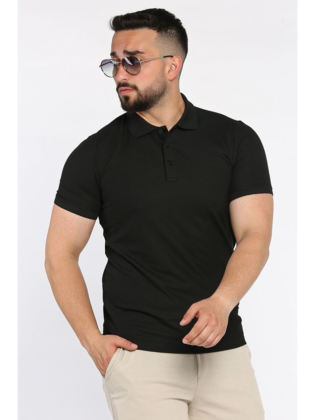 Siyah Erkek Polo Yaka Yarım Düğmeli Tişört-1