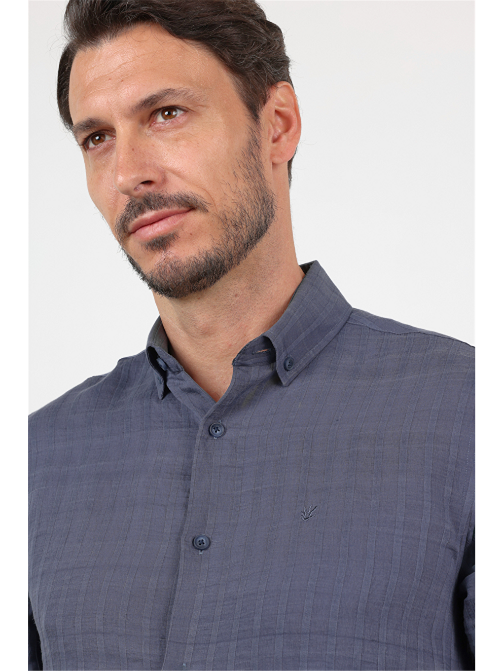 İndigo Düğmeli Yaka Uzun Kol Cepsiz Slim Fit Gömlek 1004260165-3