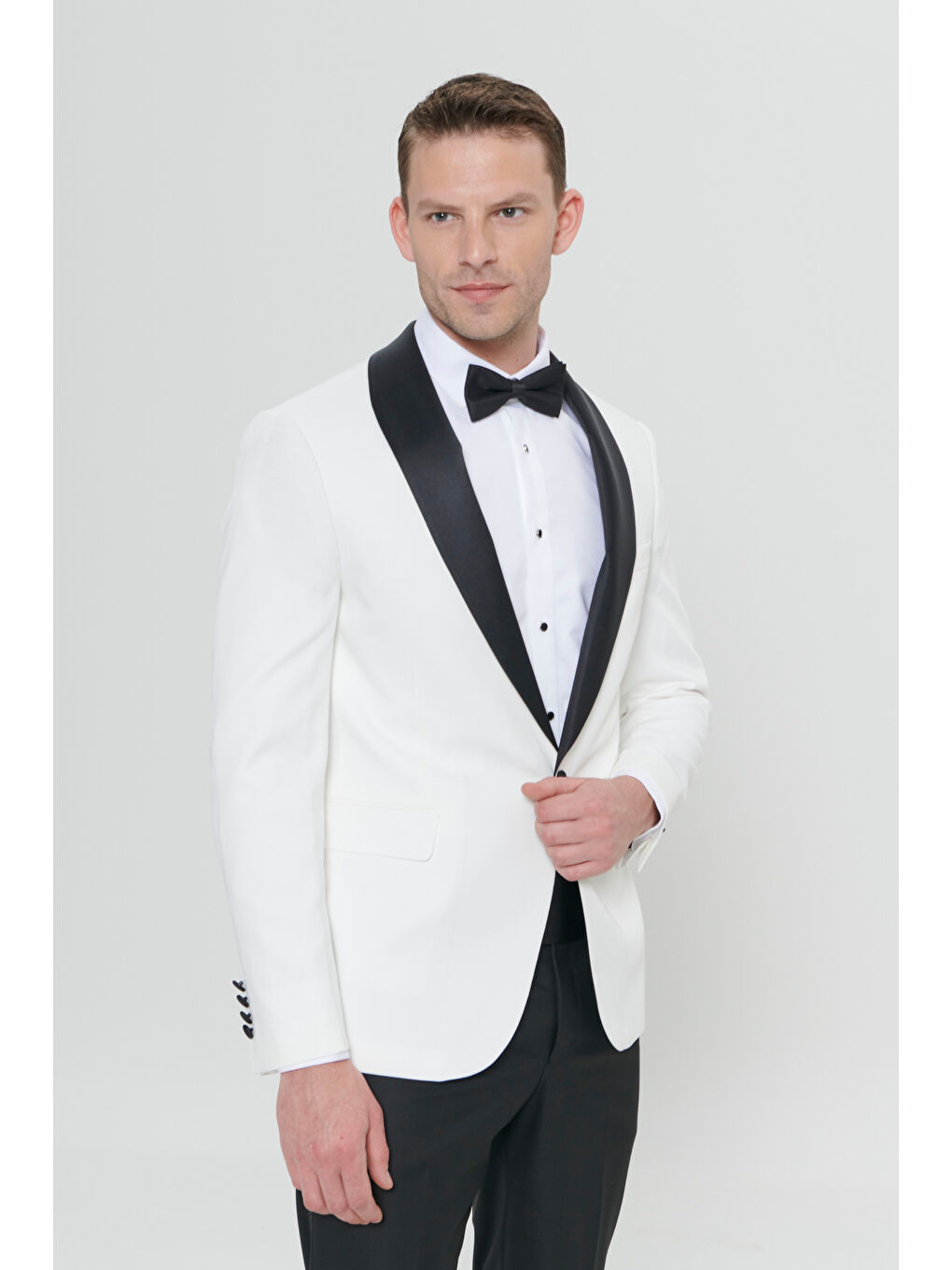 Erkek Beyaz-Siyah Slim Fit Dar Kesim Şal Yaka Armürlü Smokin Takım