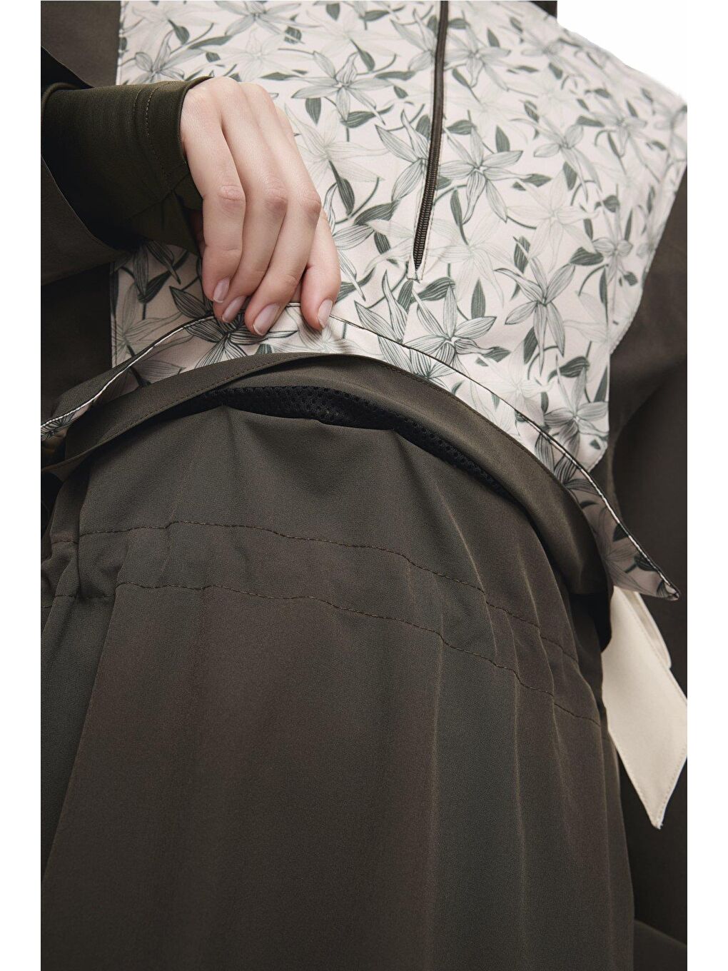 Kurdela Detaylı Haki 5 Parça Tam Tesettür Mayo Takımı 5008-4