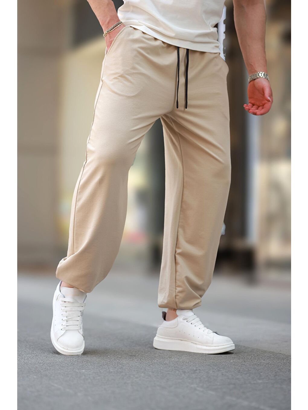 Bej Rahat Kesim Paçası Lastikli Erkek Eşofman Altı E6573-2