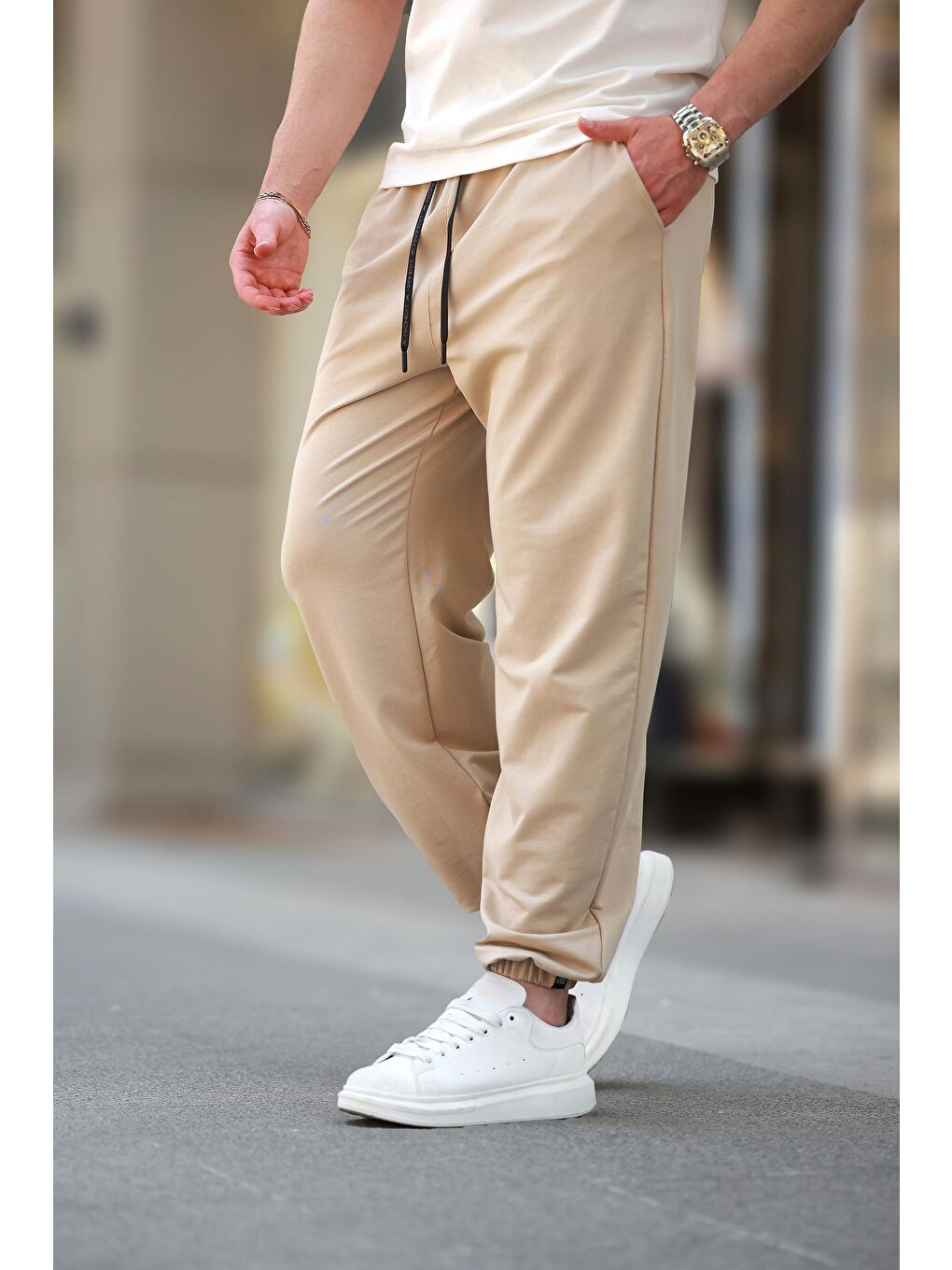 Bej Rahat Kesim Paçası Lastikli Erkek Eşofman Altı E6573-3