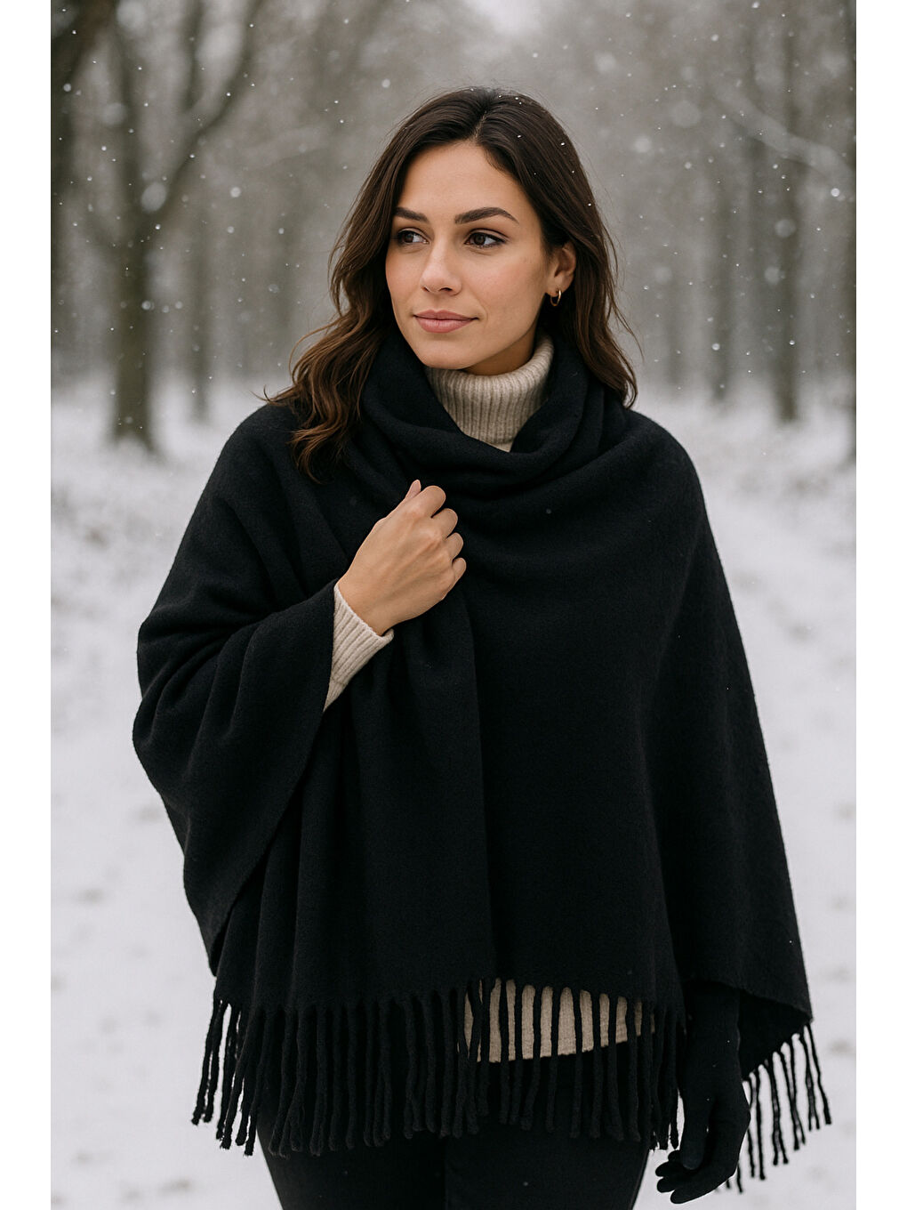 Siyah Püsküllü Atkı – Şal Ve Geniş Yapı, Soğuk Hava Için Ideal Sal1296