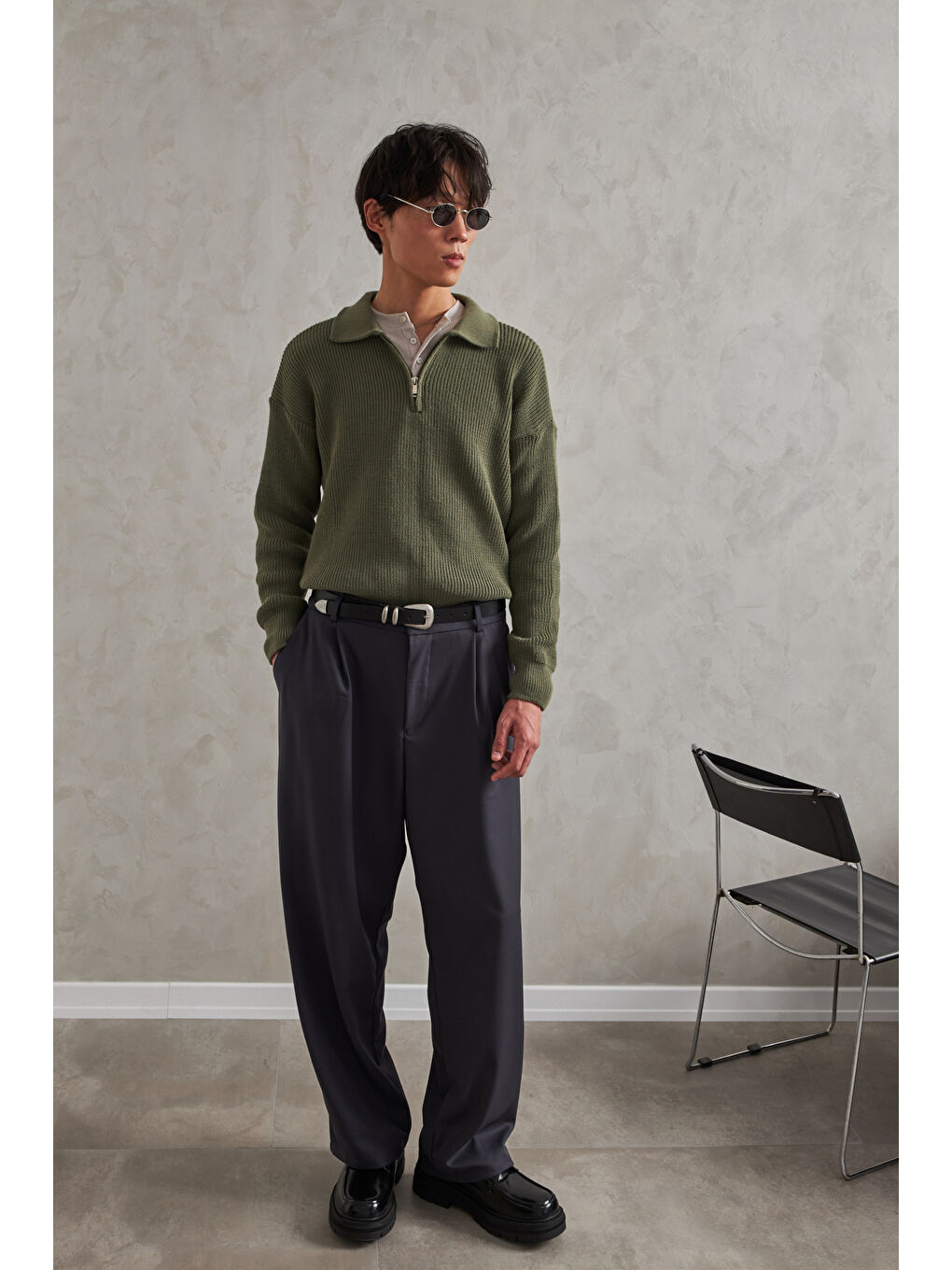 Haki Erkek Yakası Fermuarlı Oversize Kazak-4