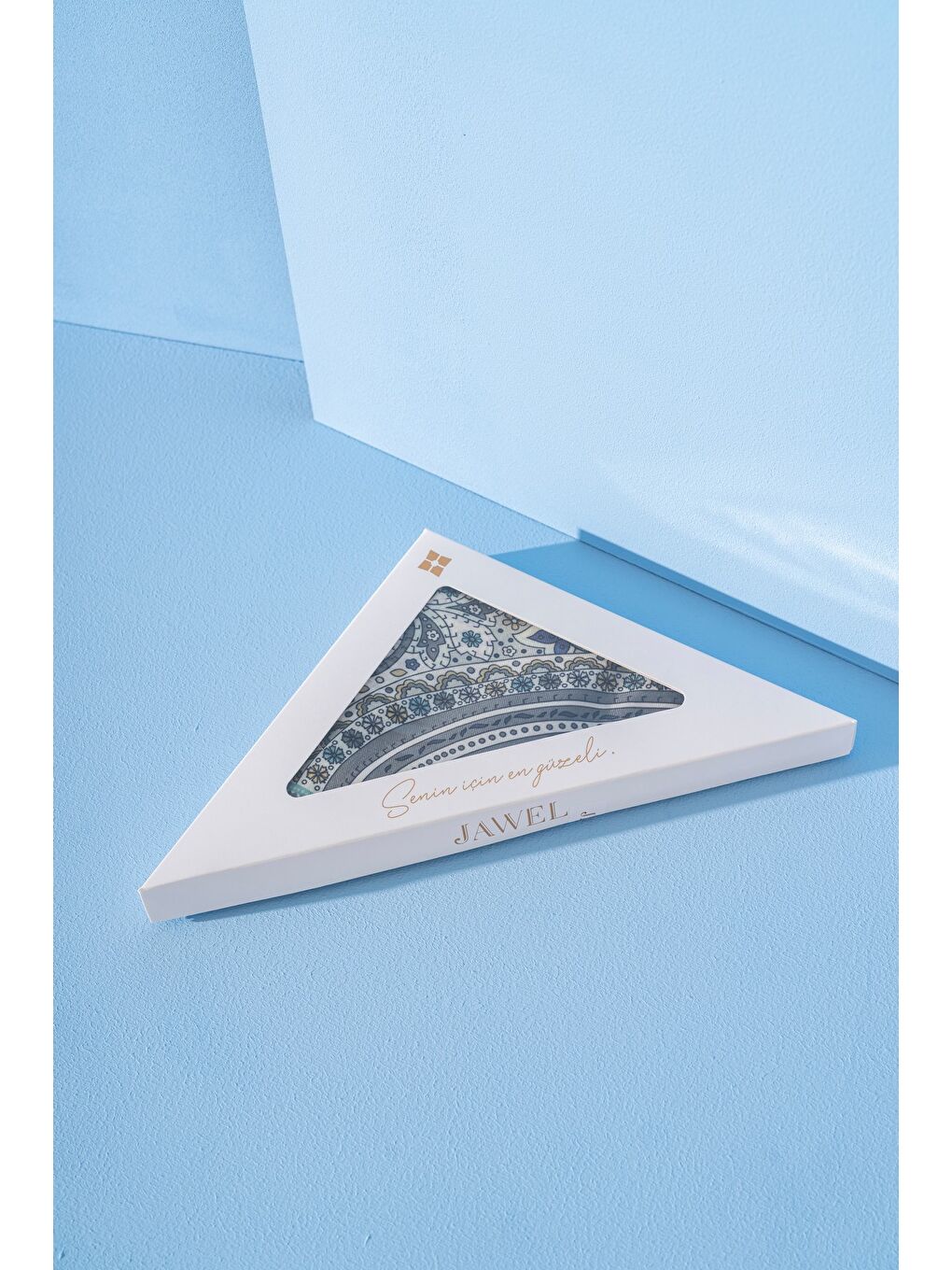 Turkuaz Kadın Etnik Desen Soft Alinda Şal-2