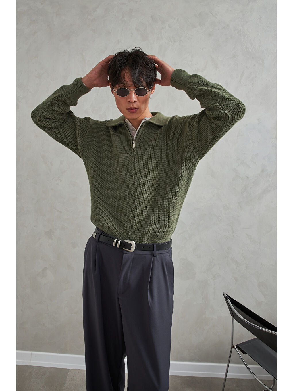 Haki Erkek Yakası Fermuarlı Oversize Kazak-5