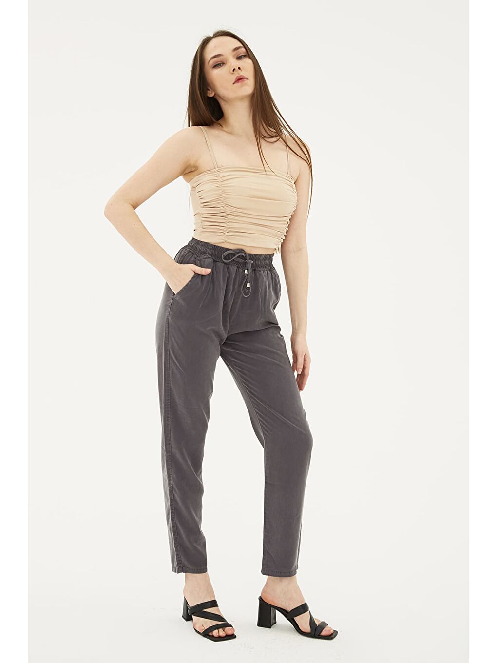 Antrasit Comfort Fit Yüksek Bel Düz Paça Pantolon 25Y0477K1