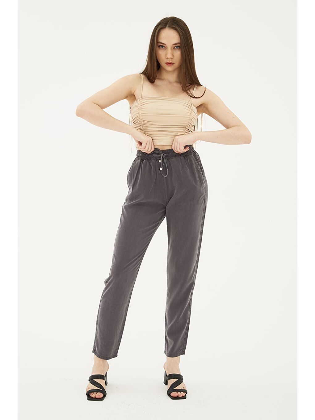 Antrasit Comfort Fit Yüksek Bel Düz Paça Pantolon 25Y0477K1-2