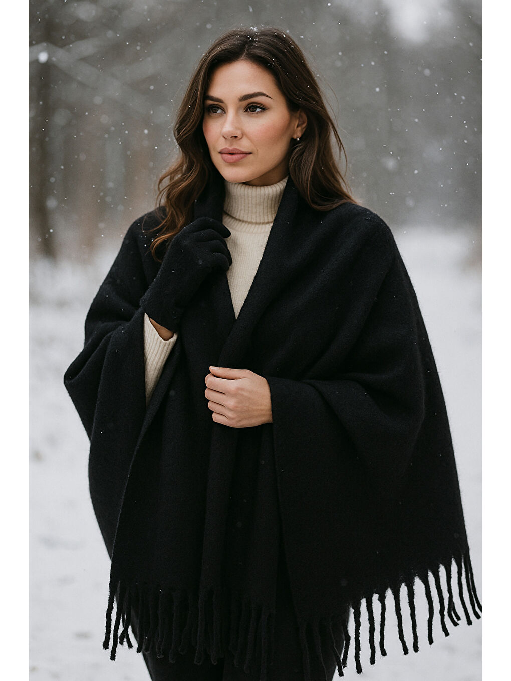 Siyah Püsküllü Atkı – Şal Ve Geniş Yapı, Soğuk Hava Için Ideal Sal1296-2