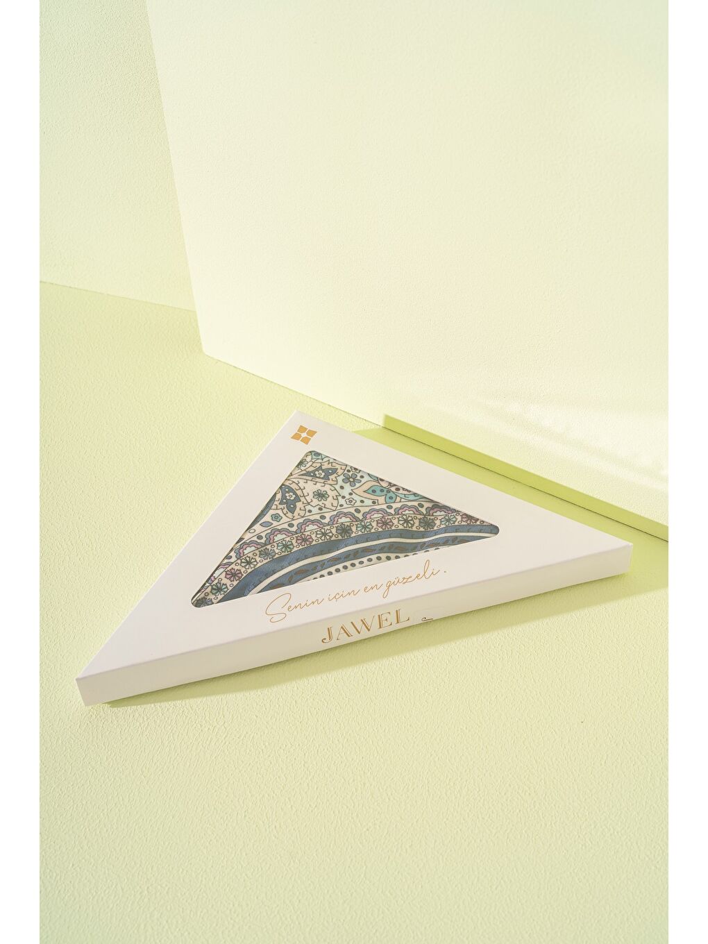 Turkuaz Kadın Etnik Desen Soft Alinda Şal-2