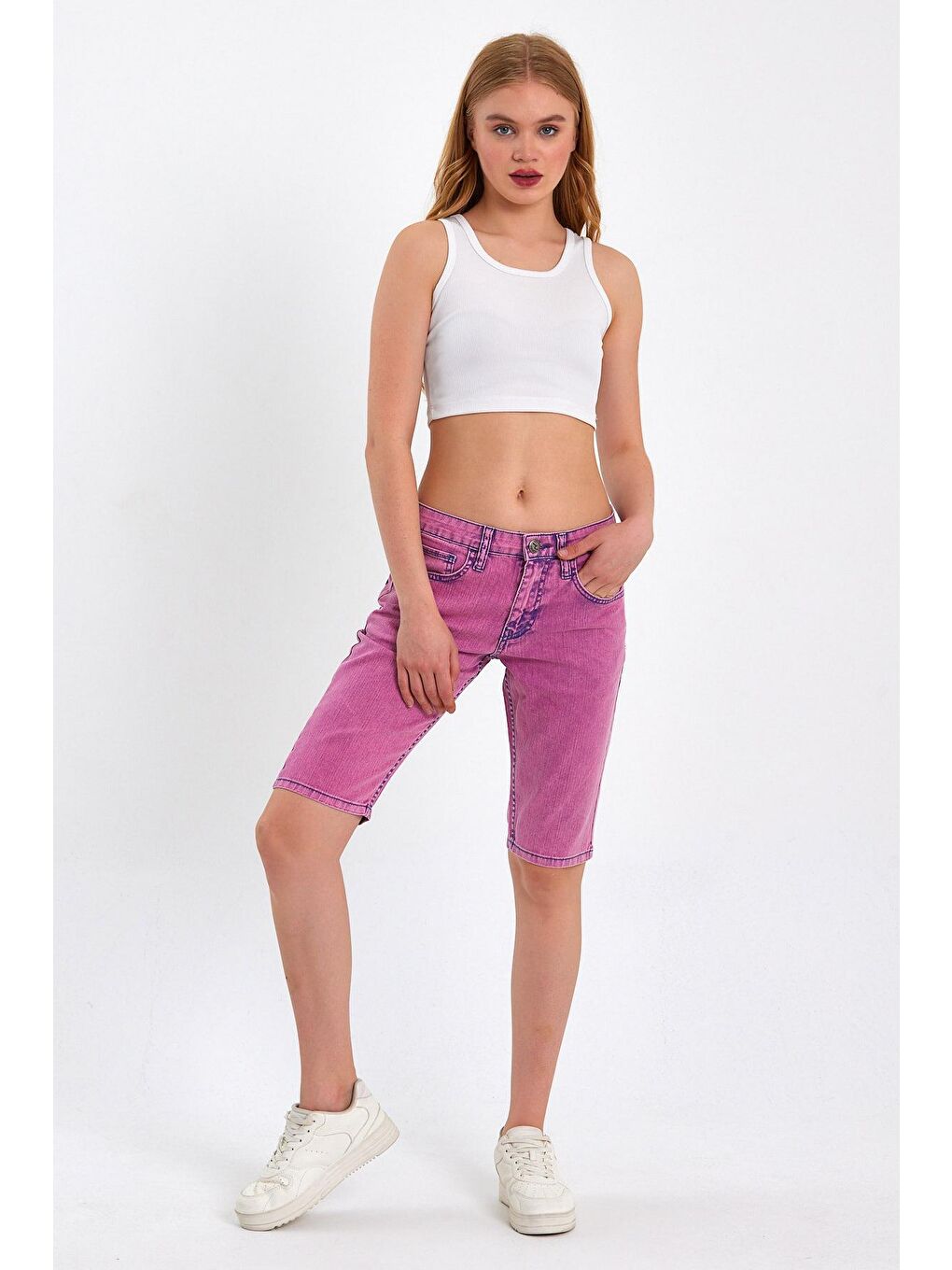 Pembe Arnold Kadın Şort