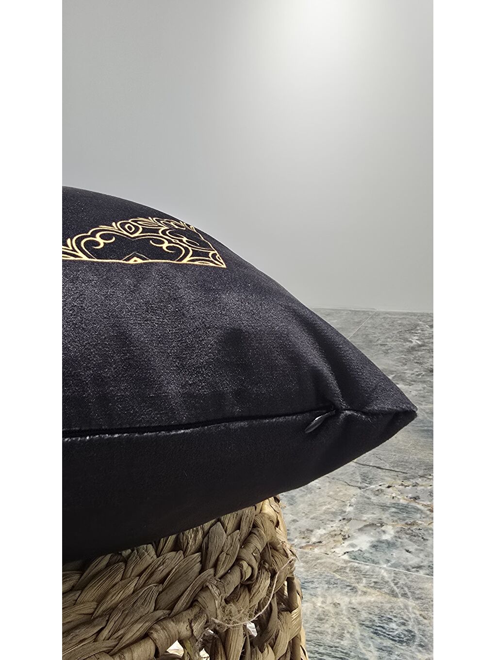 Antrasit Ramazan Temalı Dekoratif Kırlent Kılıfı 43x43 cm-2