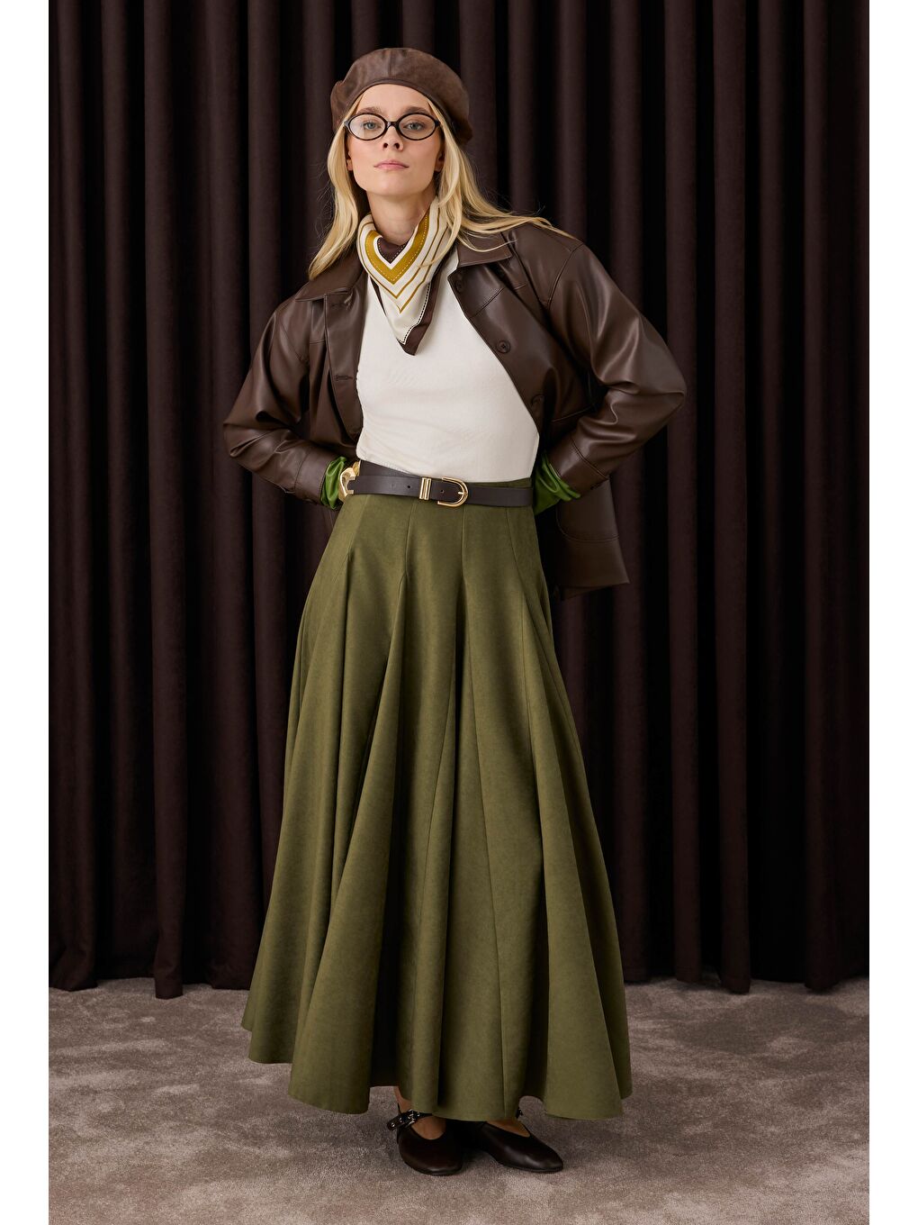 Yeşil Volanlı Süet Etek Yosun