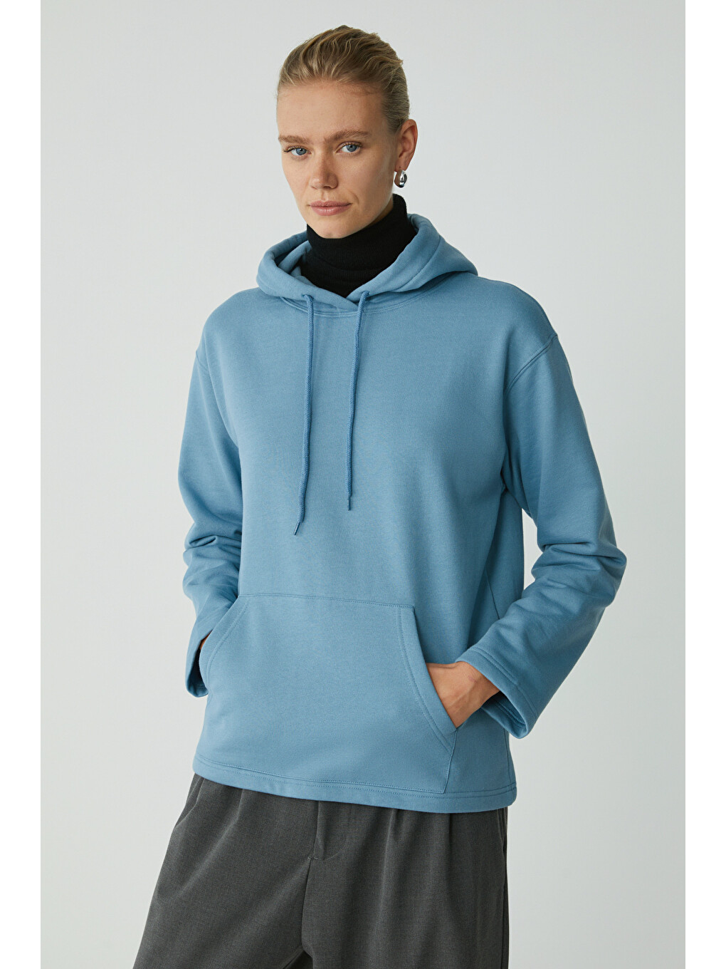 Pıper Kadın Içi Polarlı Yumuşacık Comfort Fit Kapüşonlu Kanguru Cepli Mavi Sweatshirt-2