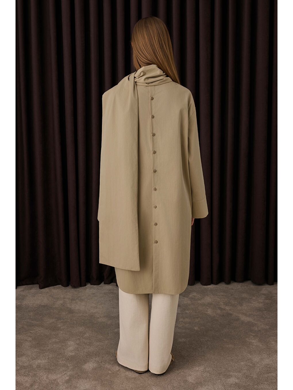 Fular Yaka Gömlek Koyu Bej-2