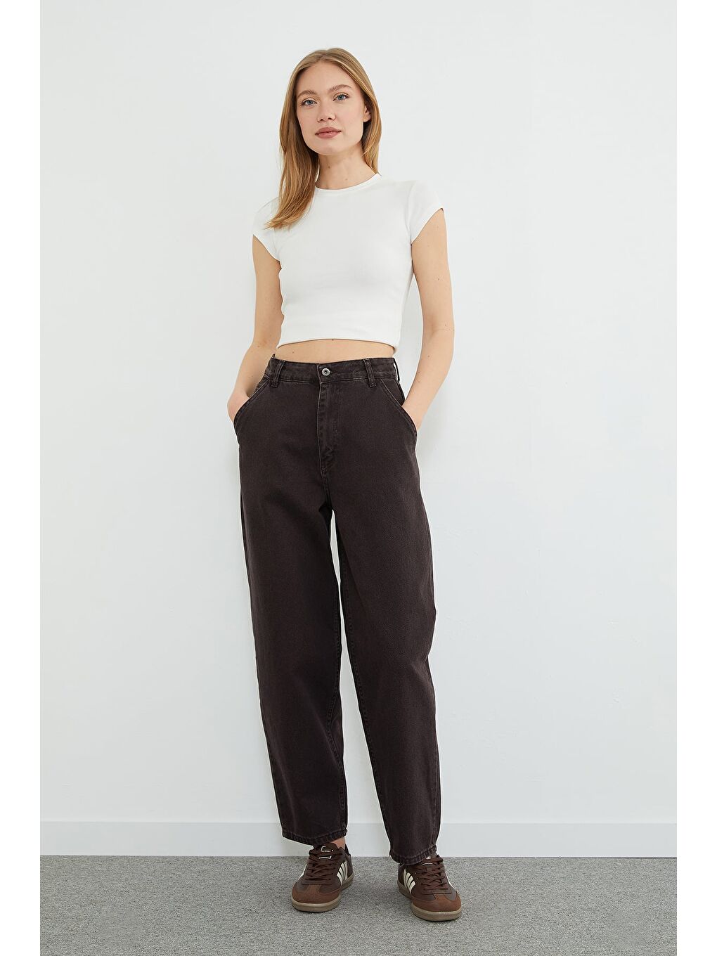 Kahverengi Fermuarlı Yüksek Bel Şalvar Jean-1