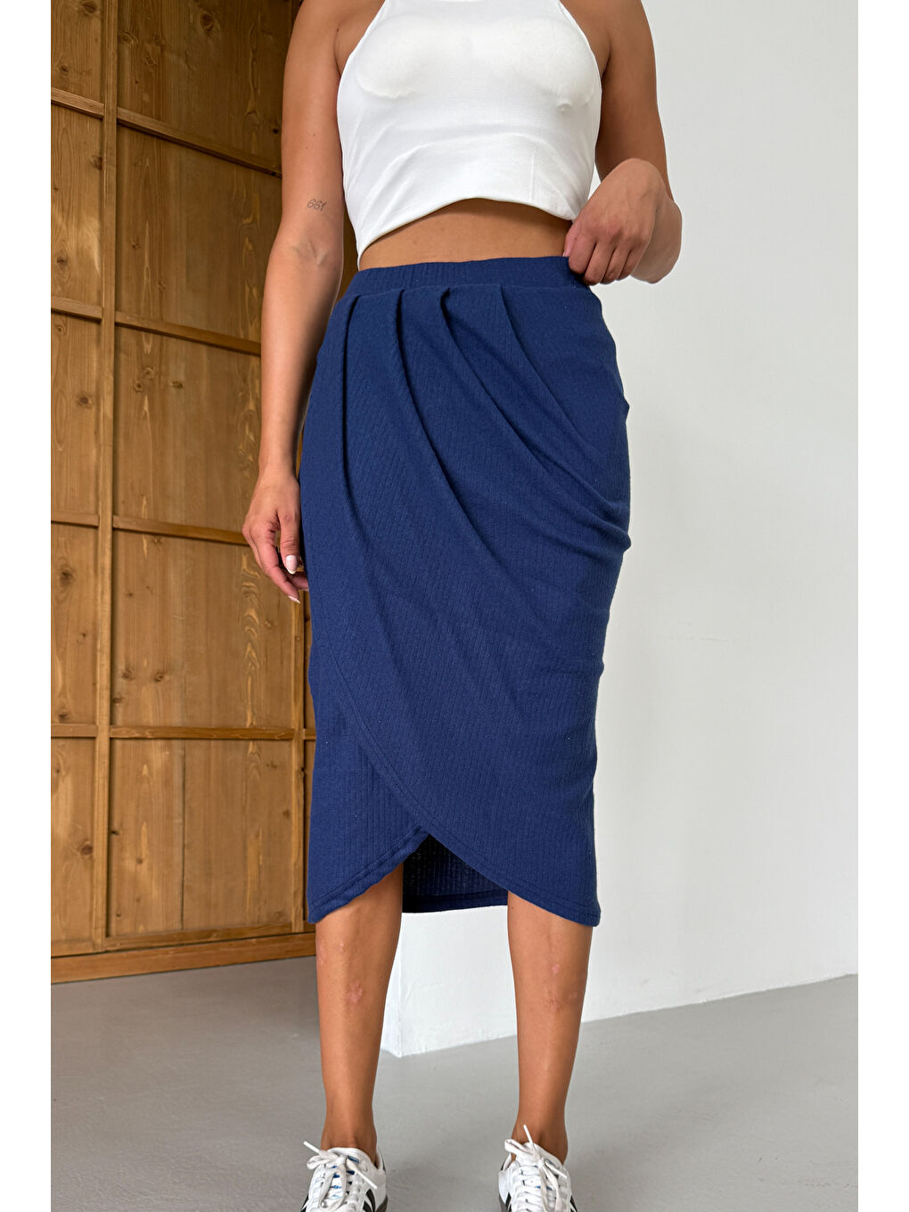 Kadın Lacivert Bel Lastikli Kruvaze Midi Boy Etek-2
