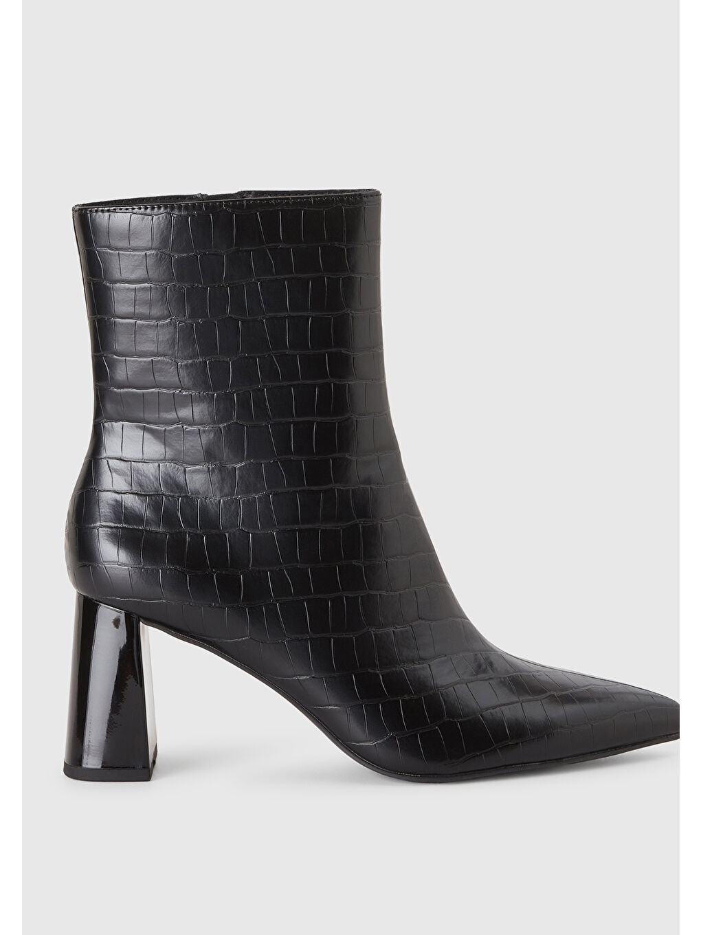 Kadın Siyah Sentetik Sivri Burun Topuklu Kroko Bot