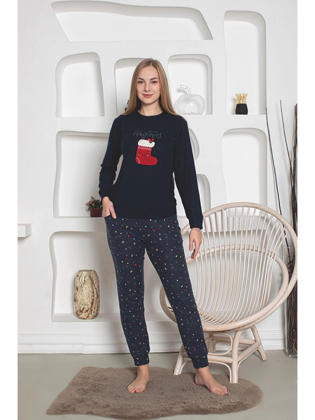 Siyah Desenli Kadın Pijama Takımı 2105