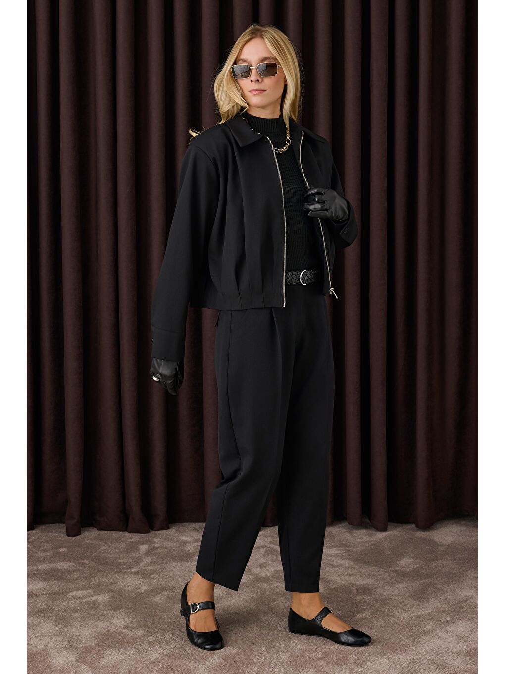 Havuç Kesim Pantolon Siyah-4