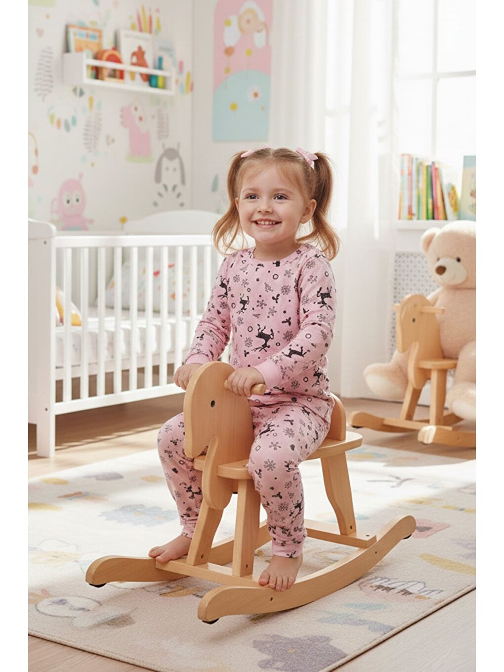 Pembe Kar Tanesi Ve Geyik Desenli Unisex Çocuk Pijama Takımı-1