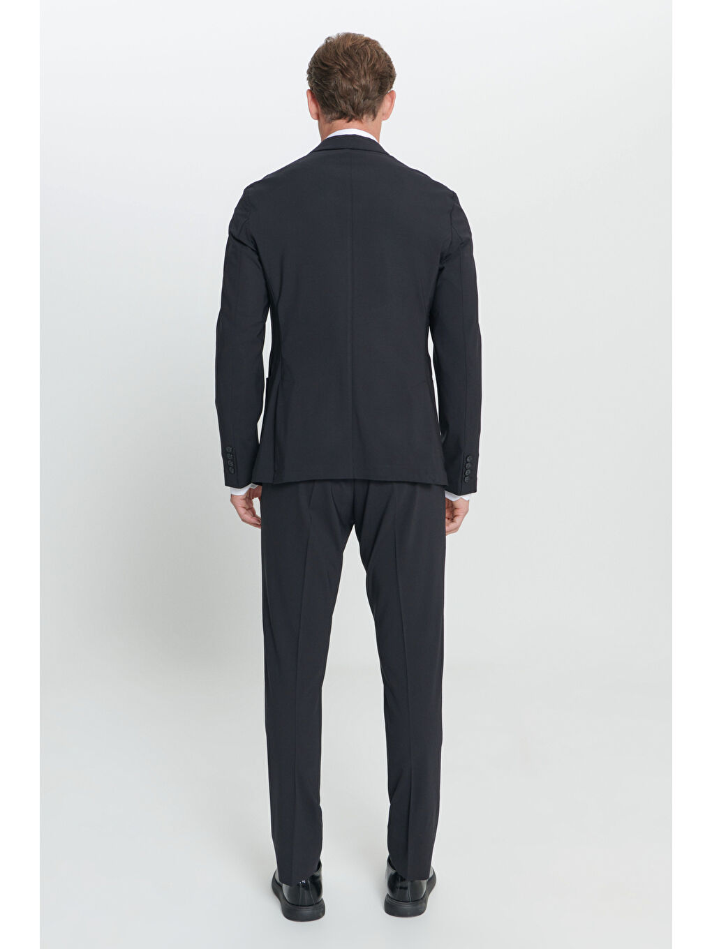 Erkek Siyah Slim Fit Dar Kesim Mono Yaka Yünlü Takım Elbise-8