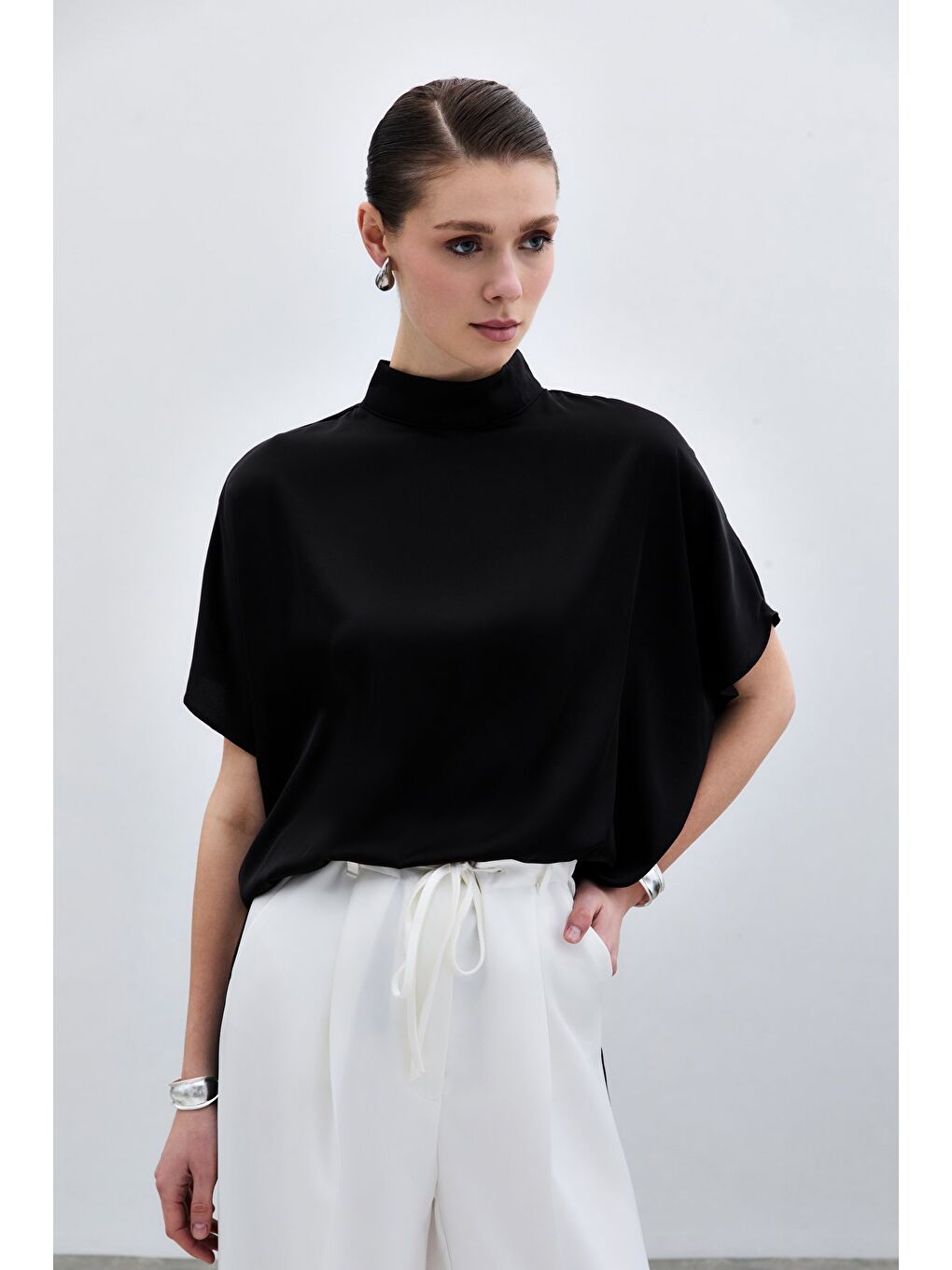 Yarasa Kol Salaş Bluz - Düz Siyah-3