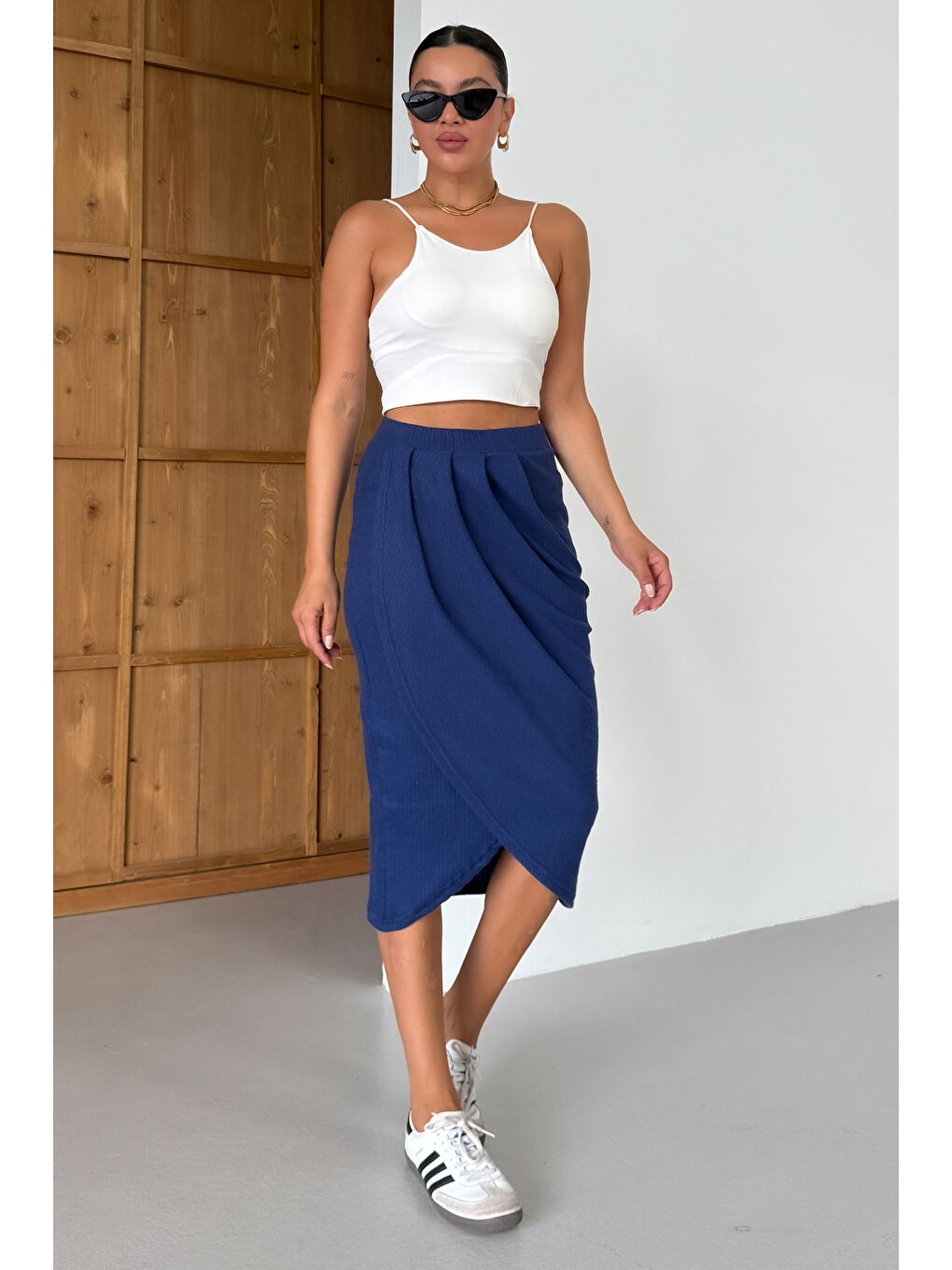 Kadın Lacivert Bel Lastikli Kruvaze Midi Boy Etek-7