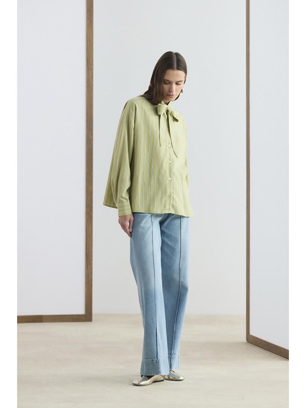 Yeşil Fularlı Çizgili Gömlek Olive-2