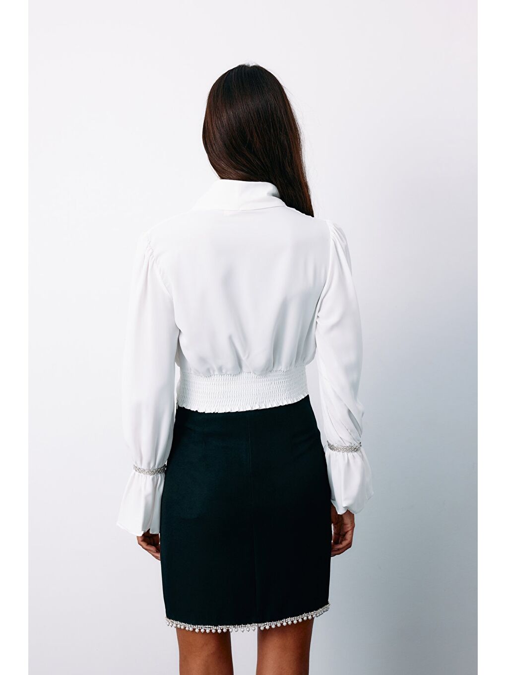 Aksesuar Detaylı Bluz - Ekru-3