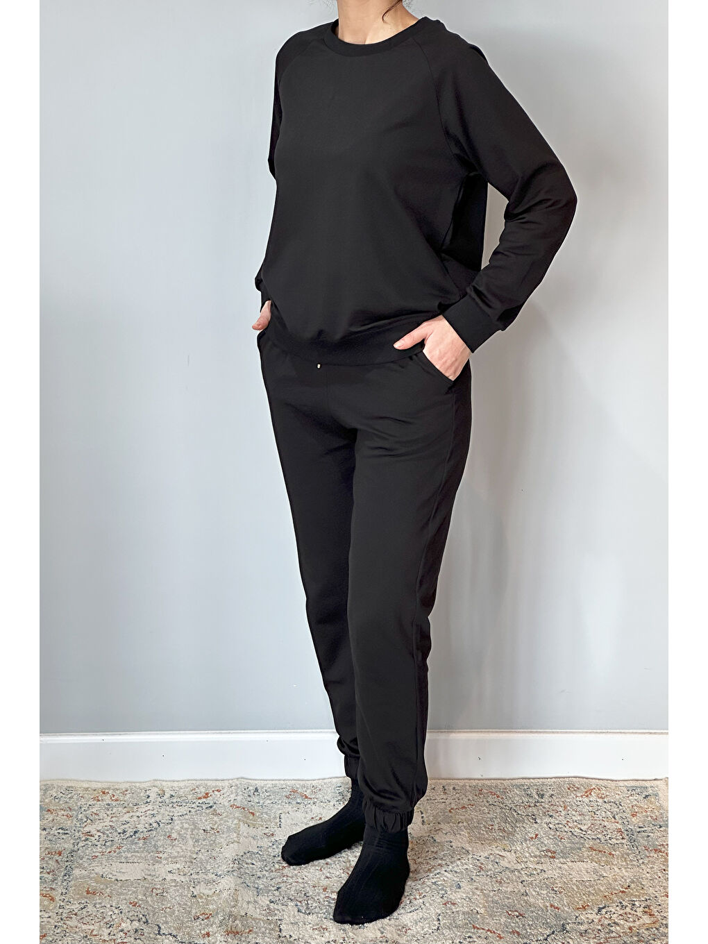 Kadın Sweatshirt Paçası Lastikli Eşofman Takımı 8006 Siyah-1