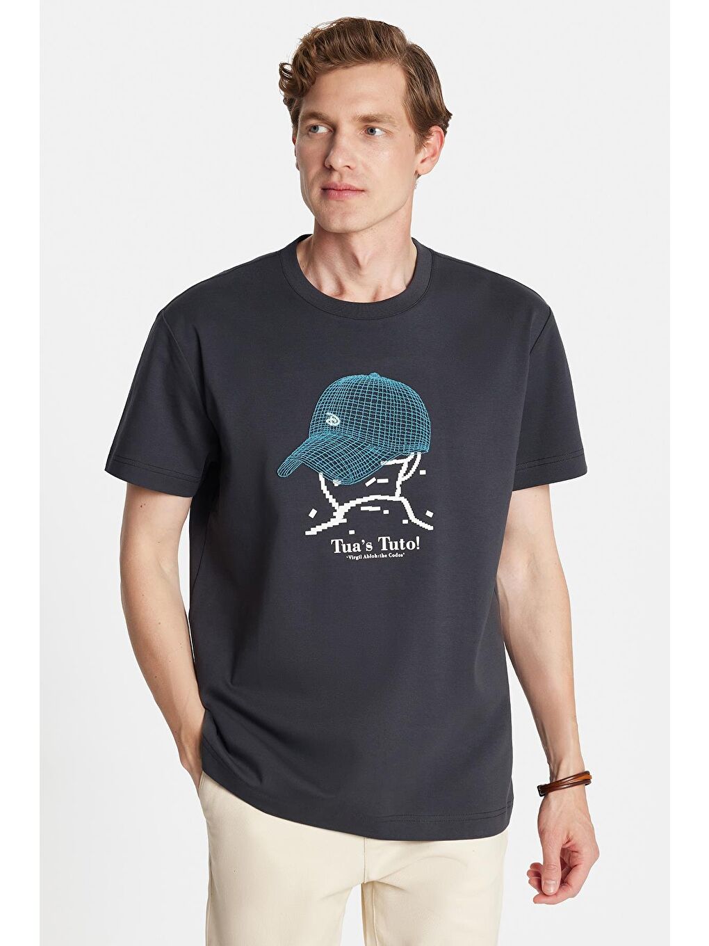 Relax Fit Rahat Kesim Pamuklu Ön Baskı Ve Nakış Detaylı Bisiklet Yaka Antrasit Erkek Tişört-2