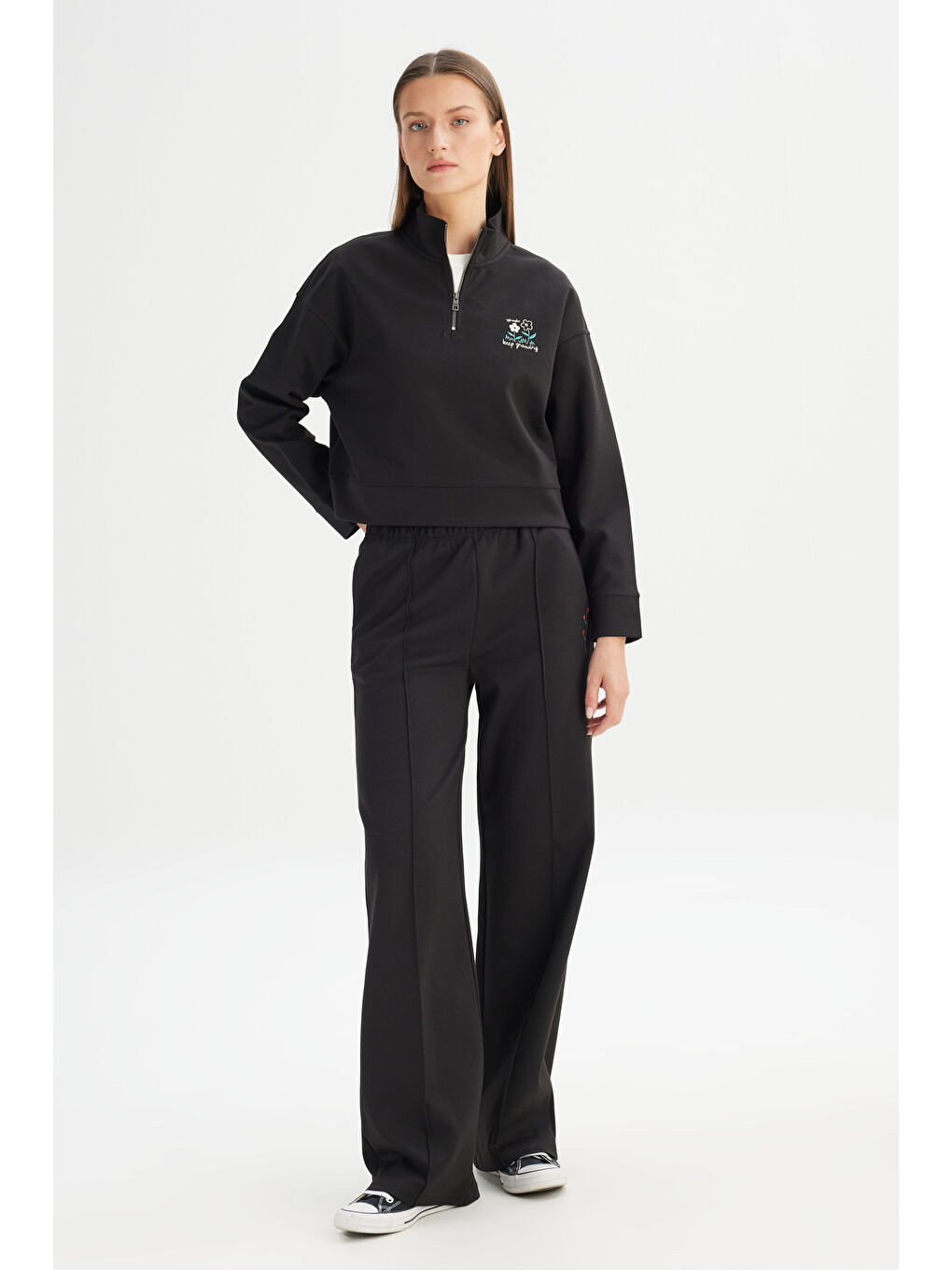 Loose Fit Geniş Kesim Siyah Pamuklu Esnek Sweatpant