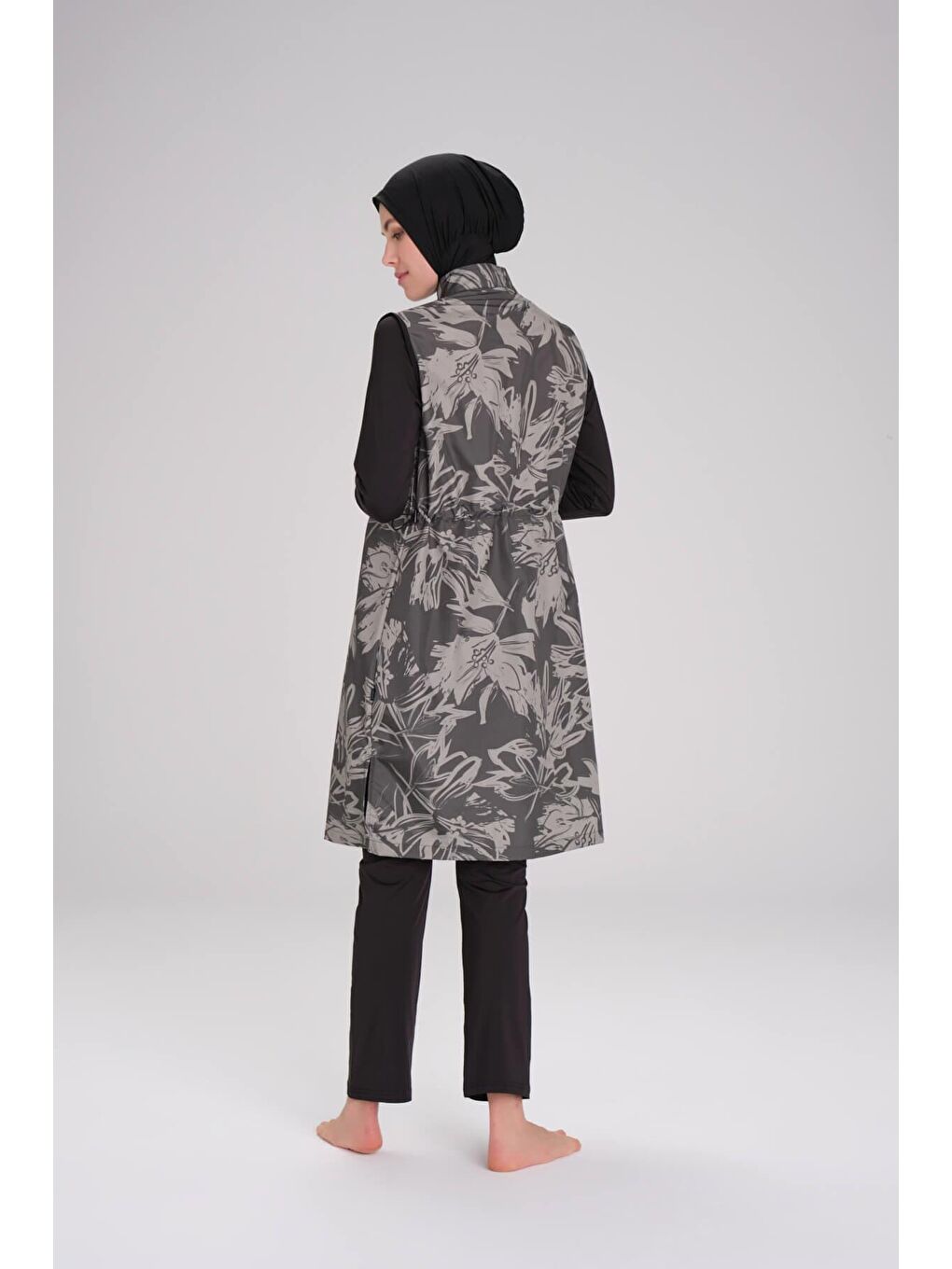 Nehar Desenli Siyah Haki Jileli 3 Parça Tam Tesettür Mayo Takımı 2264-2