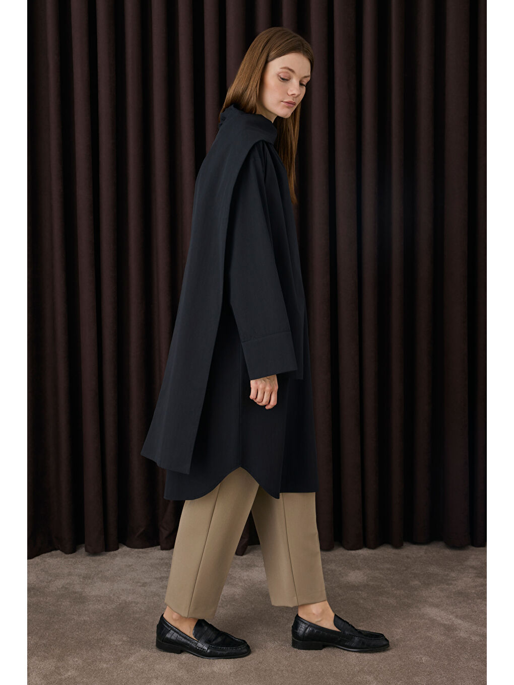 Fular Yaka Gömlek Siyah-2