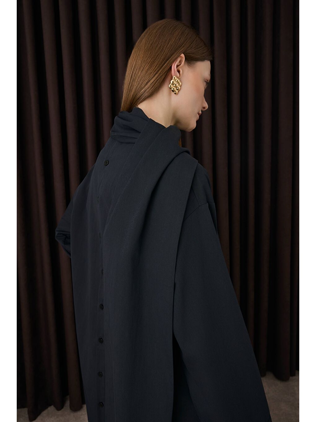 Fular Yaka Gömlek Siyah-3