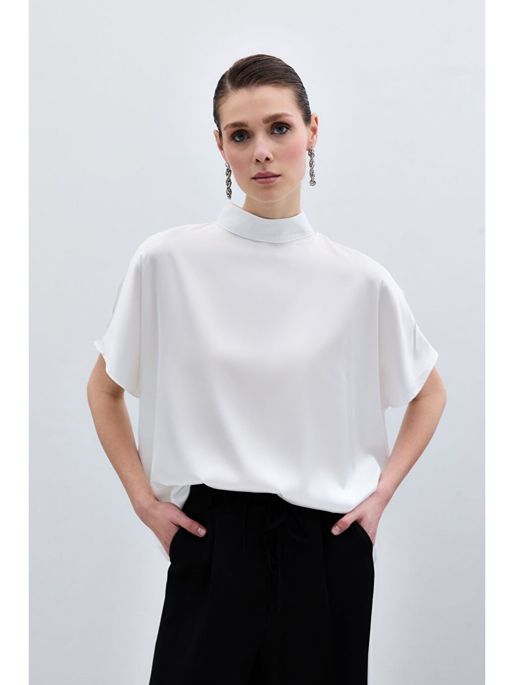 Yarasa Kol Salaş Bluz - Ekru-4