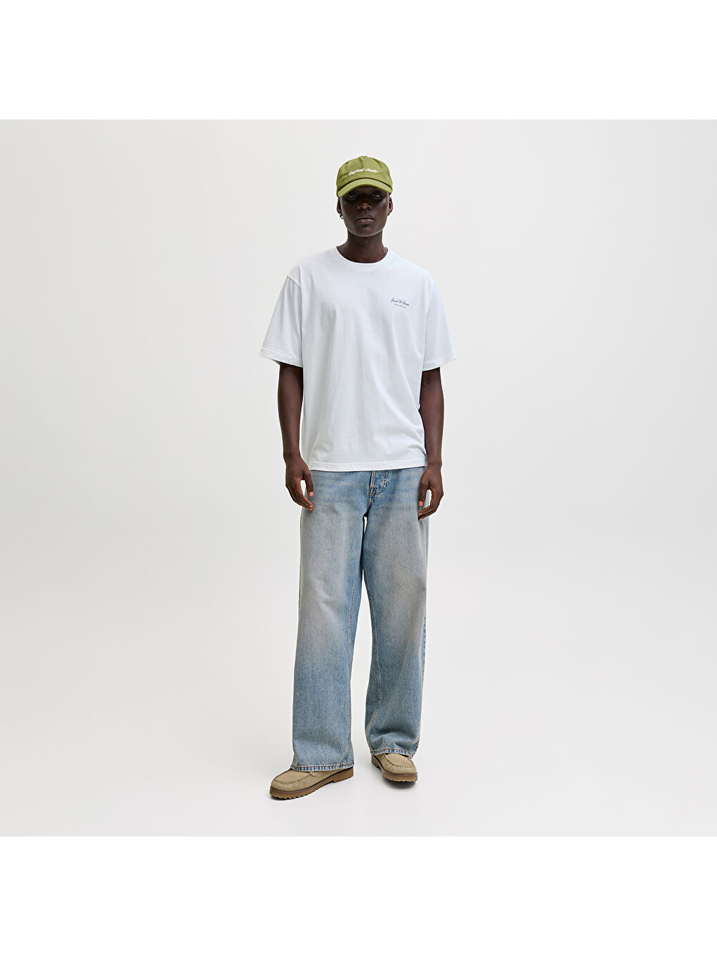 Archive Graphic Erkek Beyaz Tişört-2