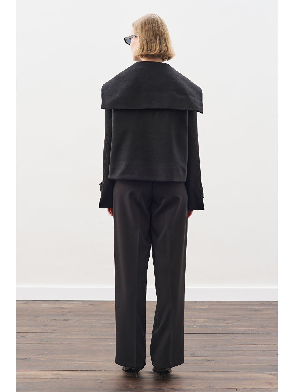 Düğme Detaylı Kaşe Ceket Siyah-5