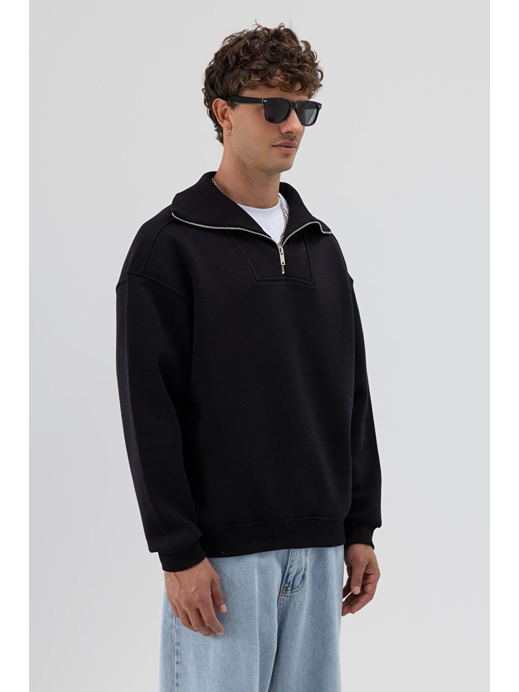 Basic Fermuarlı Dik Yaka Sweatshirt Siyah-1