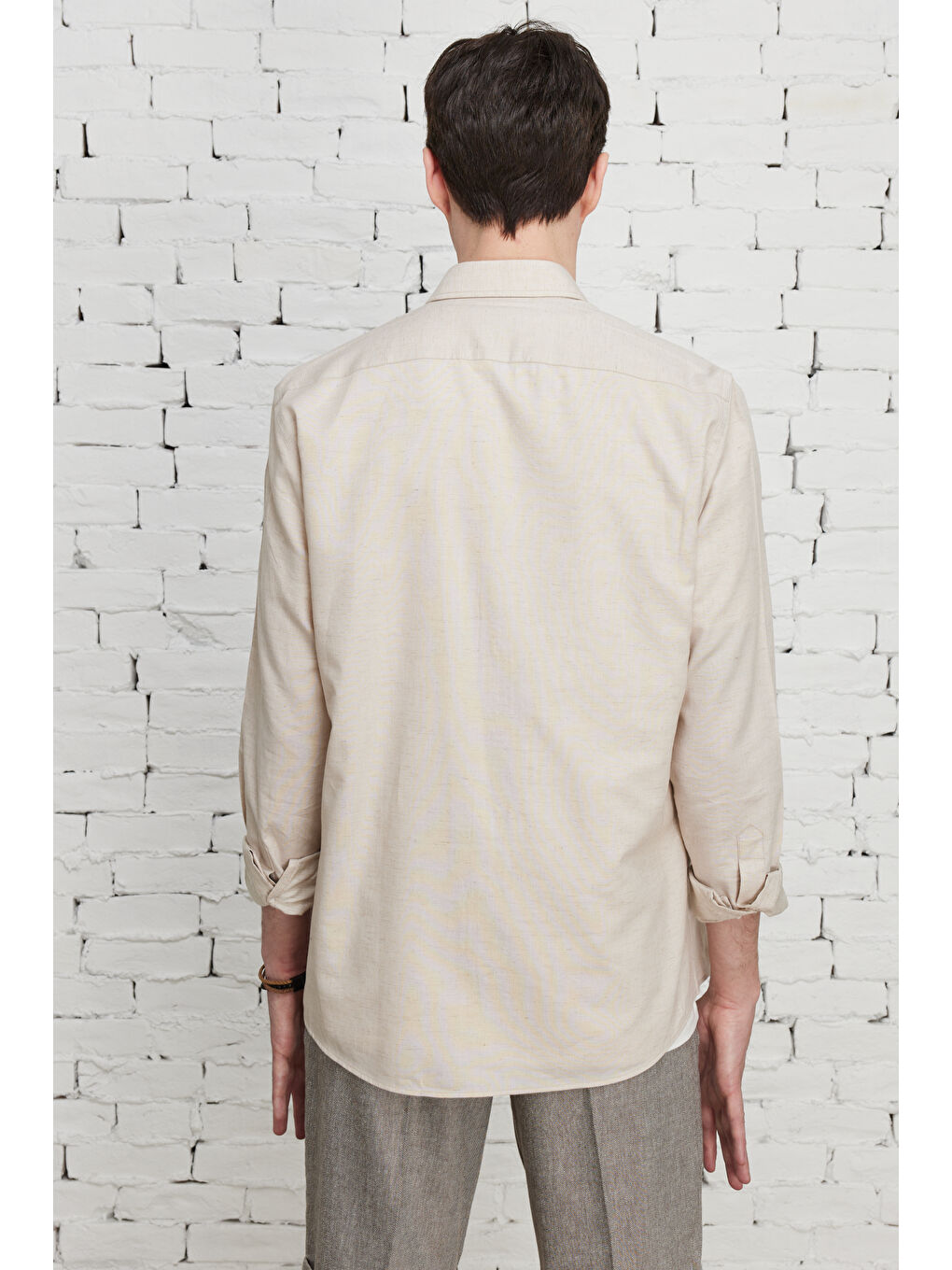 Erkek Bej Slim Fit Dar Kesim Küçük İtalyan Yaka Pamuklu Flamlı Gömlek-4