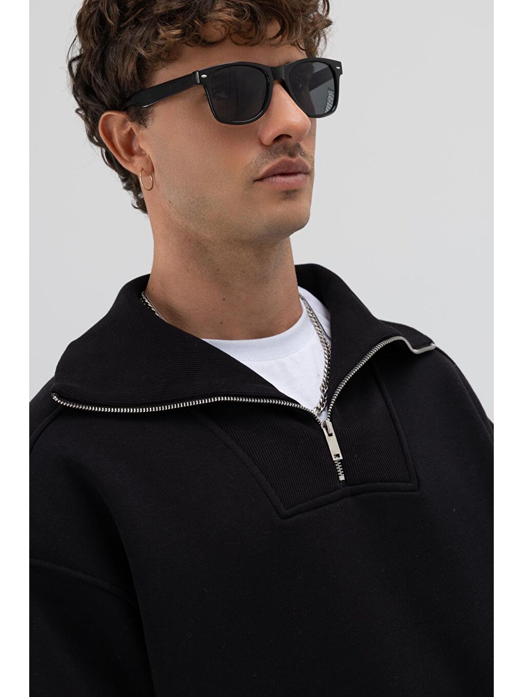 Basic Fermuarlı Dik Yaka Sweatshirt Siyah-2